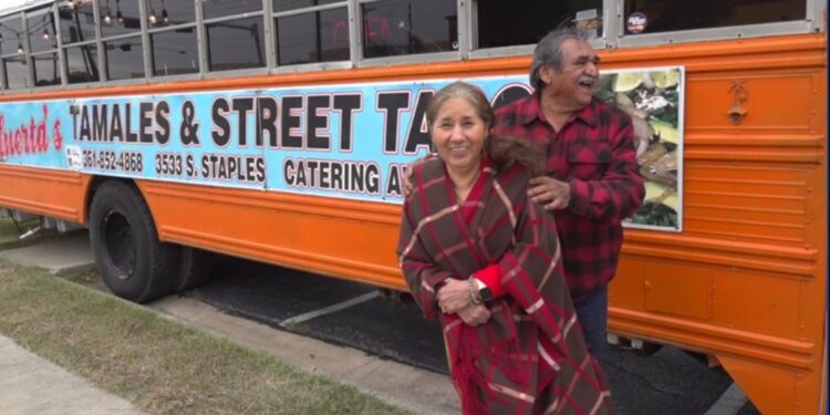 Huerta’s Tamales goes mobile, sees increase in business Huerta’s Tamales goes mobile, sees increase in business