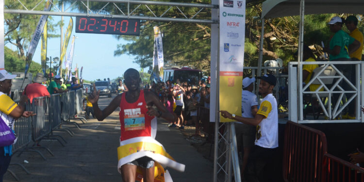 Kenya’s Ekesa, Martinique’s Herimiarintsoa retain marathon titles Kenya’s Ekesa, Martinique’s Herimiarintsoa retain marathon titles
