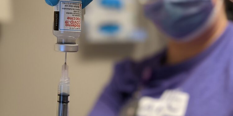Travis County’s mobile vaccine clinics to close at year’s end