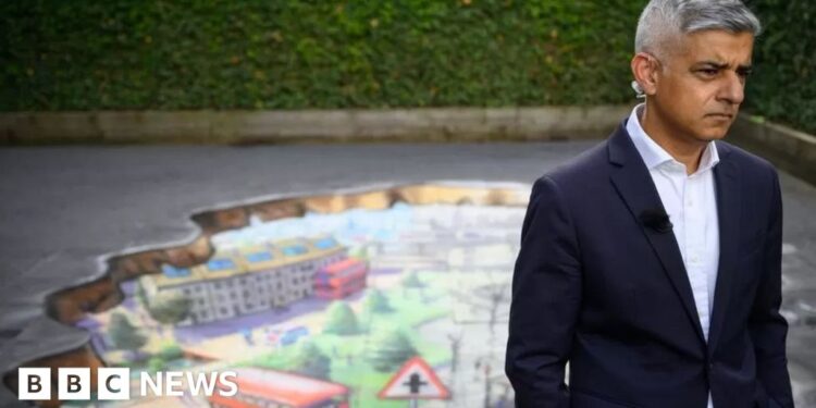 Mayor issues high air-pollution alert for London