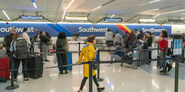 Democratic Senators Press Southwest Over Its Christmas Meltdown Democratic Senators Press Southwest Over Its Christmas Meltdown