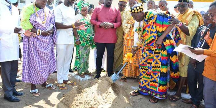 MTN Ghana Foundation cuts sod for construction of multipurpose maternity block for Keta Municipal… MTN Ghana Foundation cuts sod for construction of multipurpose maternity block for Keta Municipal…