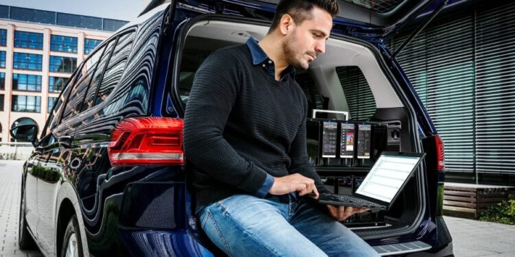 Benchmarking system to drive mobile network evolution …
