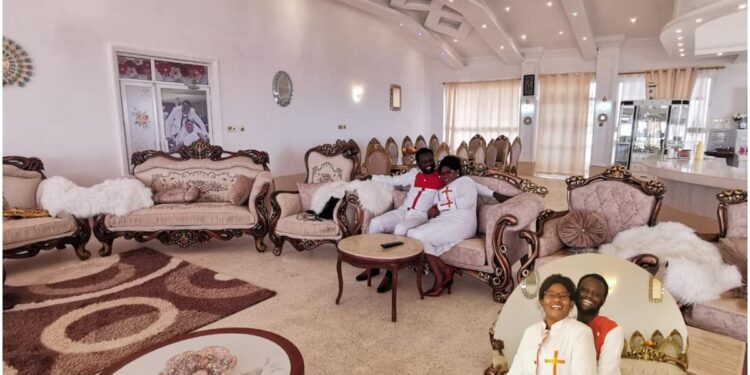 Kawira Mwangaza Shares Loved-up Photos with Hubby, Flaunts Exquisite Living Room in Photos Kawira Mwangaza Shares Loved-up Photos with Hubby, Flaunts Exquisite Living Room in Photos