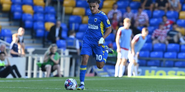 Dons boss set for ‘late call’ on key forward ahead of Bradford clash – South London News Dons boss set for ‘late call’ on key forward ahead of Bradford clash – South London News