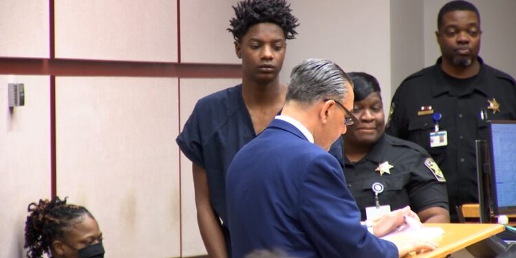 Bond denied for suspect in multiple Mobile shootings Bond denied for suspect in multiple Mobile shootings
