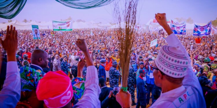 We must develop strong confidence in Nigeria We must develop strong confidence in Nigeria
