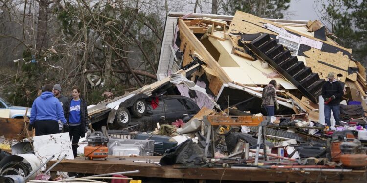 Autauga County woman survives storm to face heartbreak: ‘My brother was dead and we didn’t have a house’ Autauga County woman survives storm to face heartbreak: ‘My brother was dead and we didn’t have a house’