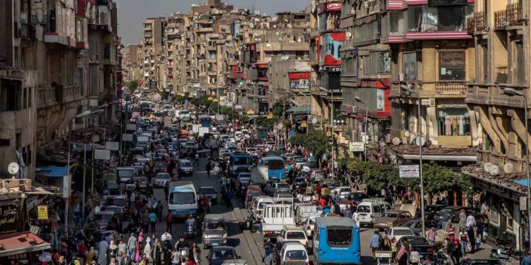 Egypt continues to battle inflation as its currency loses value Egypt continues to battle inflation as its currency loses value