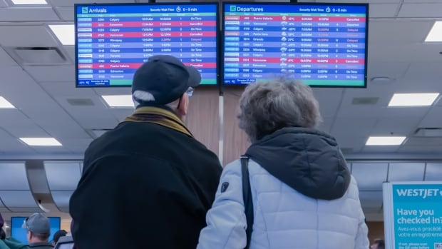 A shortage of pilots is making travel chaos in Canada even worse A shortage of pilots is making travel chaos in Canada even worse