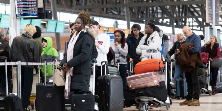 6,395 new airline complaints from Dec. travel chaos: CTA 6,395 new airline complaints from Dec. travel chaos: CTA