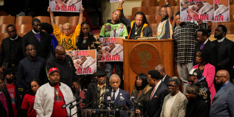 Memphis Officers Had Been Reprimanded After Using Force Memphis Officers Had Been Reprimanded After Using Force