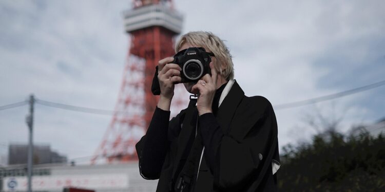 Ukrainian Photographer Turns Lens from Models to Soldiers Ukrainian Photographer Turns Lens from Models to Soldiers